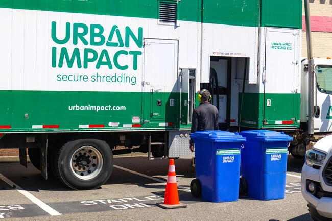 Shredding Truck